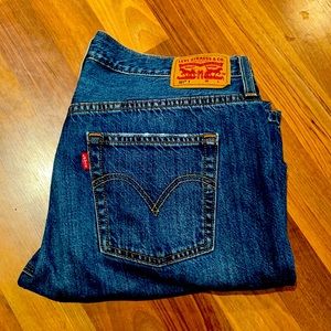 Levi’s Jeans. W 29 L 28. 501 T.